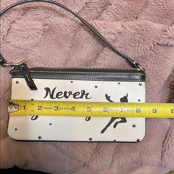Disney Parks Dooney & Bourke White and Black Clutch with Peter Pan Design - Picture 5 of 6